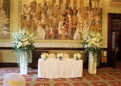 Wedding Flower Pedestals at One Whitehall Place